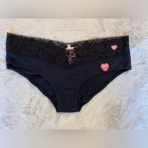 VS PINK VINTAGE Y2K EXTRA LOW RISE CHEEKY HIPSTER PANTY BLACK LACE PUP LOGO HTF
